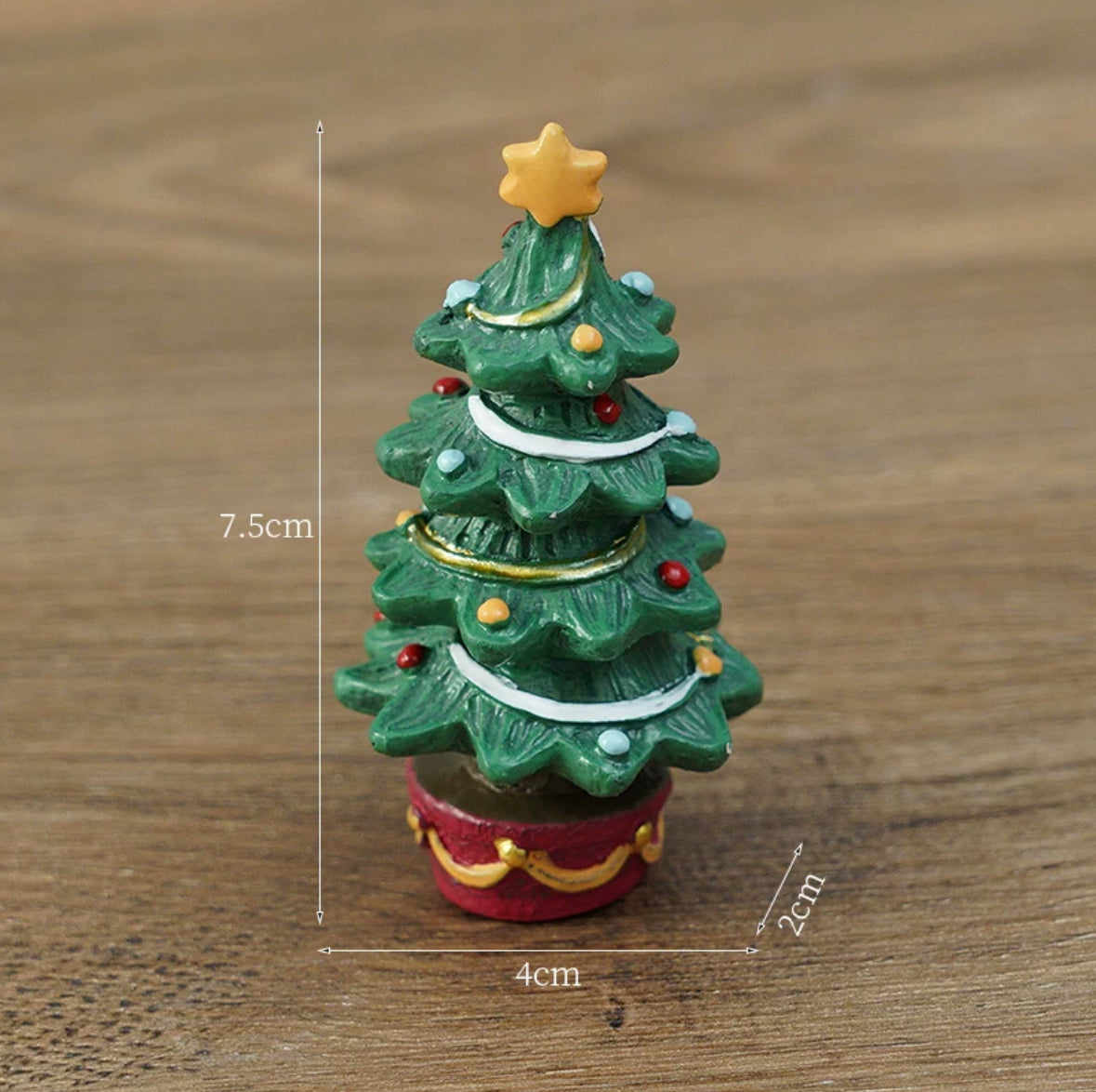 Christmas Look Up to the Sky- Cute Animal Desktop / Plants / All Purpose Knick-Knack